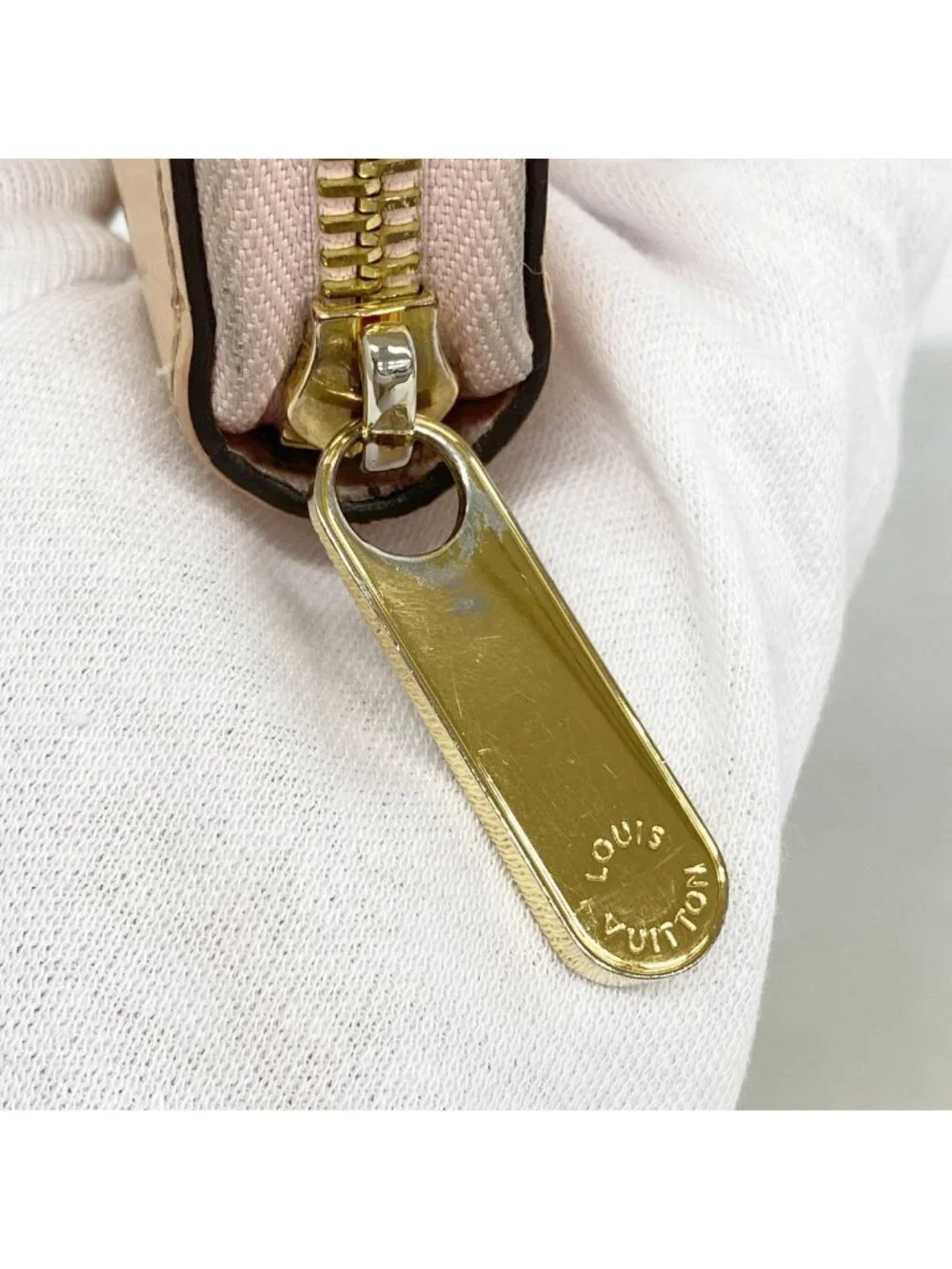 Louis Vuitton Wallet Vernis Zippy Rose Ballerine